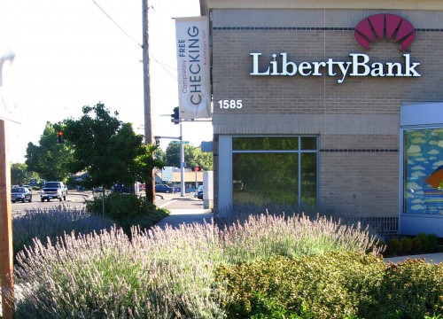 https://www.stangelandlandscape.com/wp-content/uploads/2014/08/Liberty-Bank-3-1000x600.jpg